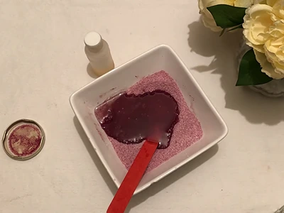 How to make beetroot body scrub. Add the almond oil