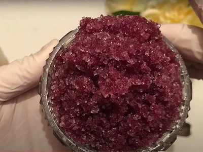 How to make beetroot body scrub. Final product