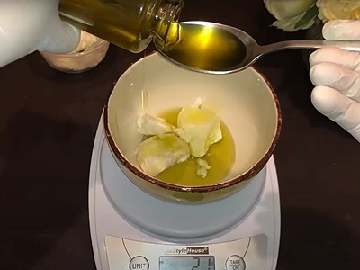 DIY Cream for Mild Eczema. Add olive oil
