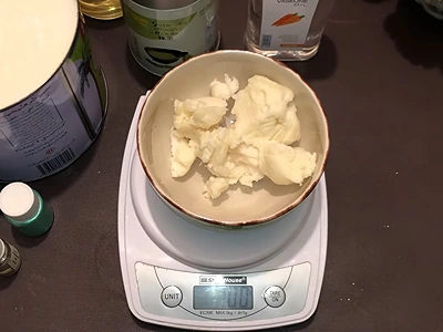 DIY Matcha Body Butter. Add shea butter