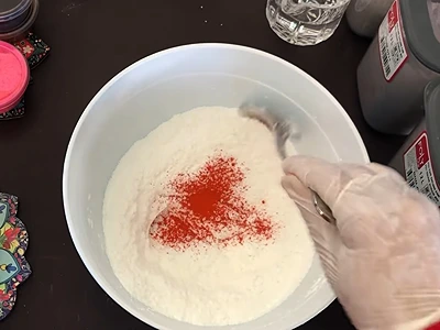DIY Musk Bath Bomb. Add a little of oily color powder