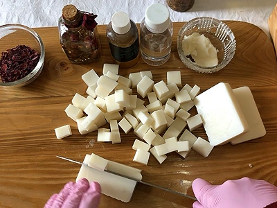 DIY Rose & Frankincense Soap. Cut up the glycerine soap into pieces