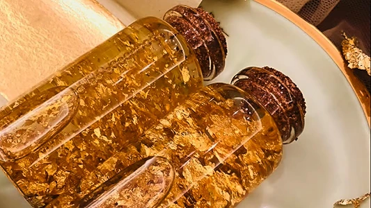 DIY Gold Serum for Skin. Feature image 3