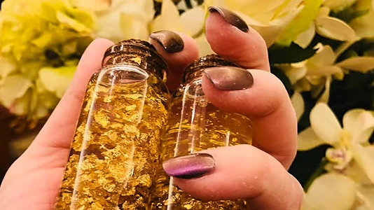 DIY Gold Serum for Skin. Feature image b