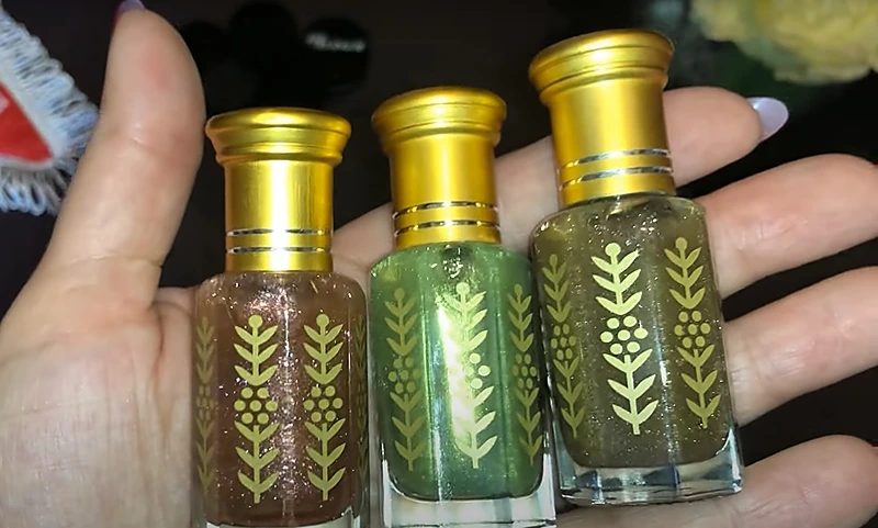 DIY Oil Perfume with Shiny Finish. Final product 2