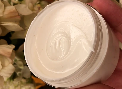 DIY Oat Milk Hair Cream. Final product
