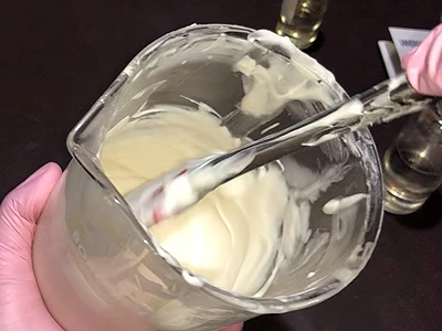 DIY Oat Milk Hair Cream. Mix thoroughly