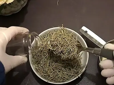 DIY Rosemary Carrier Oil. 3 heaped tablespoons of dried rosemary leaves