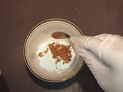 DIY Shimmery Loose Powder. Add mica color powder