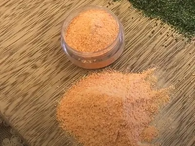 How to Make Dried Carrot Powder. Final product